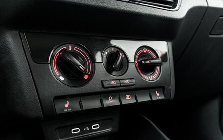 Volkswagen Polo VI (EU Market), 2021 год, 1 270 000 рублей, 18 фотография