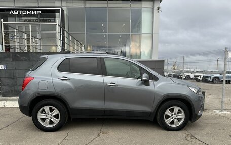 Chevrolet Trax, 2018 год, 1 600 000 рублей, 4 фотография