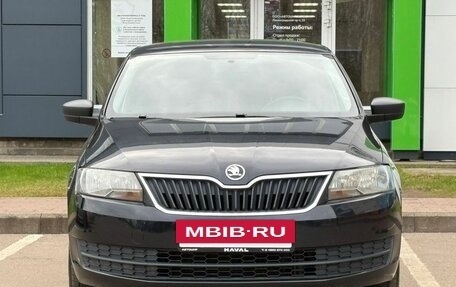 Skoda Rapid I, 2015 год, 999 000 рублей, 2 фотография