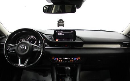 Mazda 6, 2019 год, 2 362 800 рублей, 17 фотография