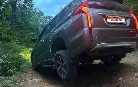 Mitsubishi Pajero Sport III рестайлинг, 2017 год, 2 690 000 рублей, 1 фотография