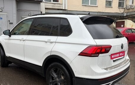 Volkswagen Tiguan II, 2021 год, 3 250 000 рублей, 4 фотография