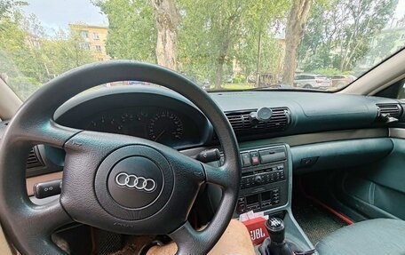 Audi A4, 1998 год, 380 000 рублей, 15 фотография
