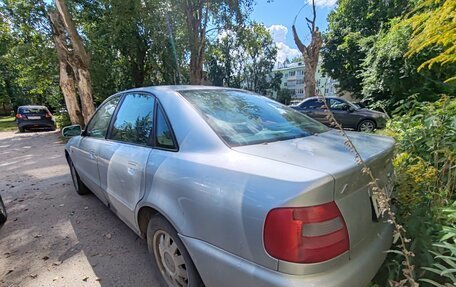 Audi A4, 1998 год, 380 000 рублей, 17 фотография