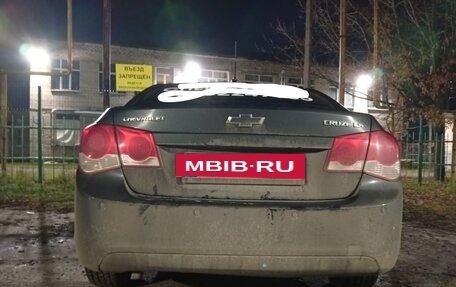 Chevrolet Cruze II, 2010 год, 345 000 рублей, 4 фотография