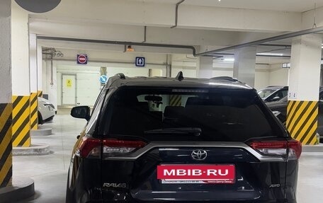 Toyota RAV4, 2020 год, 3 150 000 рублей, 3 фотография