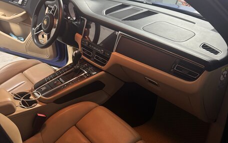 Porsche Macan I рестайлинг, 2021 год, 6 590 000 рублей, 7 фотография