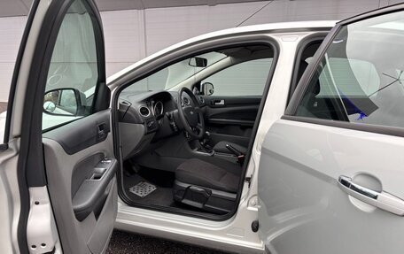 Ford Focus II рестайлинг, 2011 год, 640 000 рублей, 23 фотография