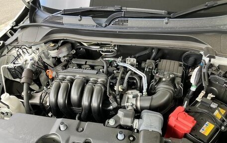 Honda Vezel, 2022 год, 1 842 777 рублей, 22 фотография