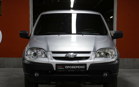 Chevrolet Niva I рестайлинг, 2013 год, 598 000 рублей, 2 фотография
