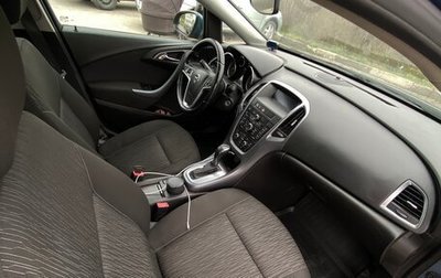 Opel Astra J, 2013 год, 790 000 рублей, 1 фотография