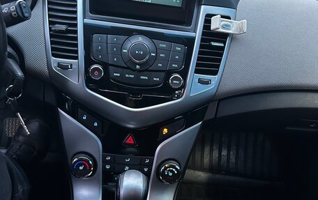 Chevrolet Cruze II, 2012 год, 820 000 рублей, 28 фотография