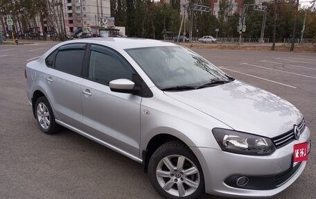 Volkswagen Polo VI (EU Market), 2013 год, 970 000 рублей, 1 фотография