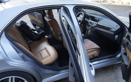 Mercedes-Benz E-Класс, 2010 год, 2 100 000 рублей, 5 фотография