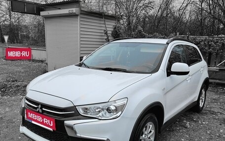 Mitsubishi ASX I рестайлинг, 2017 год, 2 060 000 рублей, 2 фотография