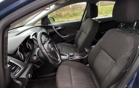 Opel Astra J, 2013 год, 790 000 рублей, 3 фотография