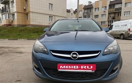 Opel Astra J, 2013 год, 790 000 рублей, 6 фотография