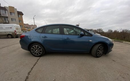 Opel Astra J, 2013 год, 790 000 рублей, 12 фотография