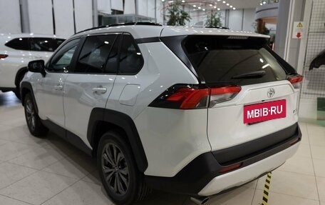 Toyota RAV4, 2023 год, 3 850 000 рублей, 7 фотография