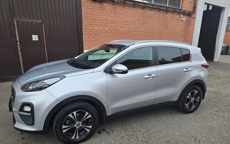 KIA Sportage IV рестайлинг, 2021 год, 2 750 000 рублей, 3 фотография