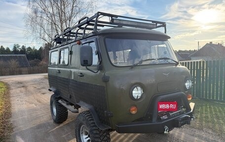 ЛуАЗ 3151, 2002 год, 999 999 рублей, 3 фотография