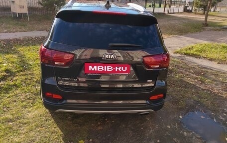 KIA Sorento III Prime рестайлинг, 2019 год, 2 800 000 рублей, 2 фотография