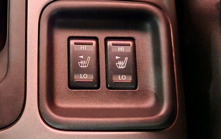 Nissan Juke II, 2011 год, 830 000 рублей, 17 фотография