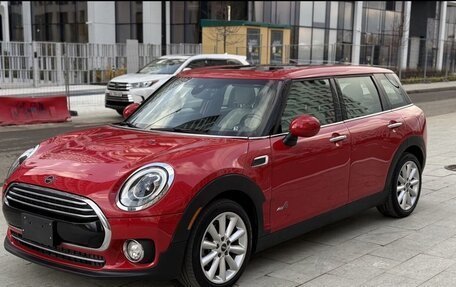 MINI Clubman, 2018 год, 2 350 000 рублей, 6 фотография