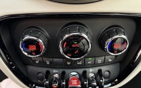 MINI Clubman, 2018 год, 2 350 000 рублей, 20 фотография