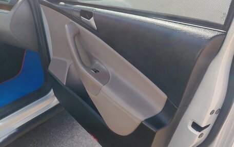 Volkswagen Passat B6, 2008 год, 505 000 рублей, 8 фотография