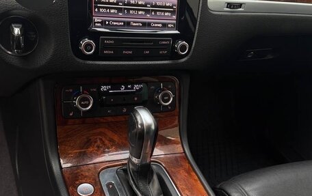 Volkswagen Touareg III, 2013 год, 2 350 000 рублей, 12 фотография