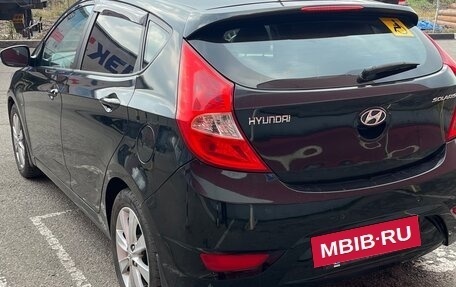 Hyundai Solaris II рестайлинг, 2013 год, 690 000 рублей, 3 фотография