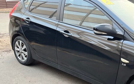 Hyundai Solaris II рестайлинг, 2013 год, 690 000 рублей, 18 фотография