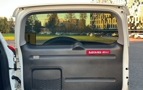 Toyota RAV4, 2012 год, 1 225 000 рублей, 24 фотография