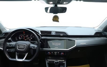 Audi Q3, 2022 год, 2 400 000 рублей, 7 фотография