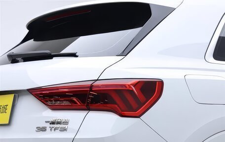 Audi Q3, 2022 год, 2 400 000 рублей, 6 фотография