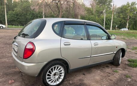 Toyota Duet, 1999 год, 270 000 рублей, 2 фотография