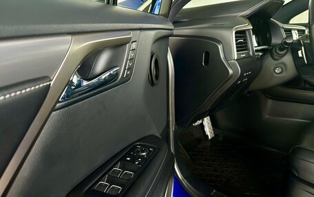 Lexus RX IV рестайлинг, 2016 год, 4 590 000 рублей, 10 фотография