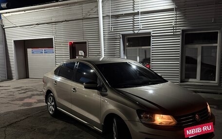 Volkswagen Polo VI (EU Market), 2016 год, 1 100 000 рублей, 3 фотография