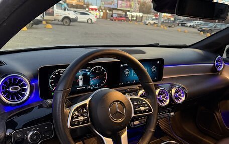 Mercedes-Benz A-Класс, 2019 год, 2 700 000 рублей, 5 фотография