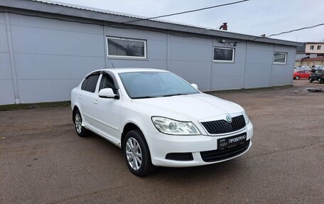 Skoda Octavia, 2012 год, 899 000 рублей, 3 фотография