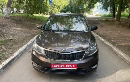 KIA Rio III рестайлинг, 2016 год, 1 050 000 рублей, 1 фотография