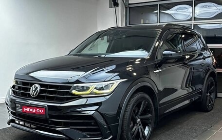 Volkswagen Tiguan II, 2021 год, 4 190 000 рублей, 1 фотография