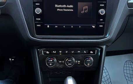 Volkswagen Tiguan II, 2018 год, 3 100 000 рублей, 9 фотография