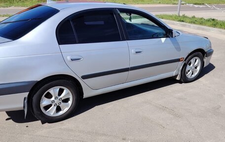 Toyota Avensis III рестайлинг, 1999 год, 330 000 рублей, 4 фотография