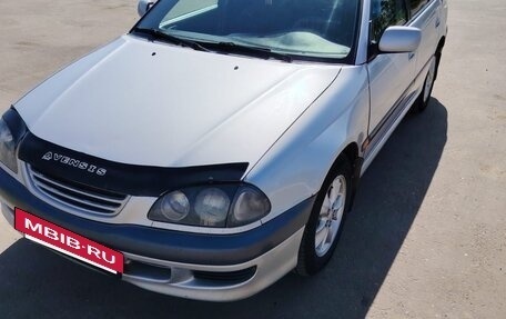 Toyota Avensis III рестайлинг, 1999 год, 330 000 рублей, 2 фотография