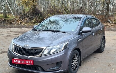 KIA Rio III рестайлинг, 2012 год, 850 000 рублей, 2 фотография