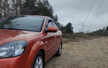 KIA Rio II, 2011 год, 599 999 рублей, 2 фотография