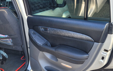 Toyota Land Cruiser Prado 120 рестайлинг, 2006 год, 2 700 000 рублей, 5 фотография