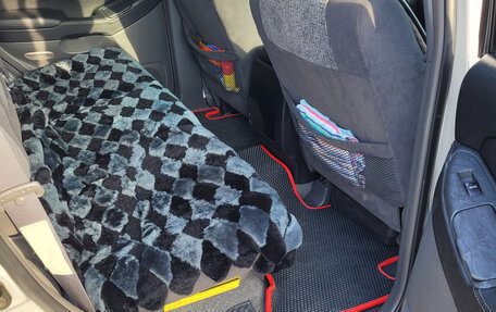 Toyota Land Cruiser Prado 120 рестайлинг, 2006 год, 2 700 000 рублей, 6 фотография